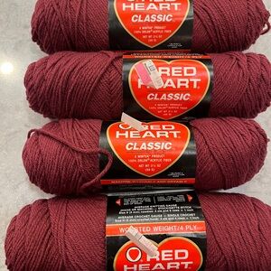 Red Heart Yarn Light Berry 761 Discontinued 4 Piece Same Dyelot Classic